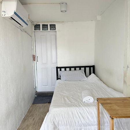 Chubby 9 Single Room Bangkok Exterior foto